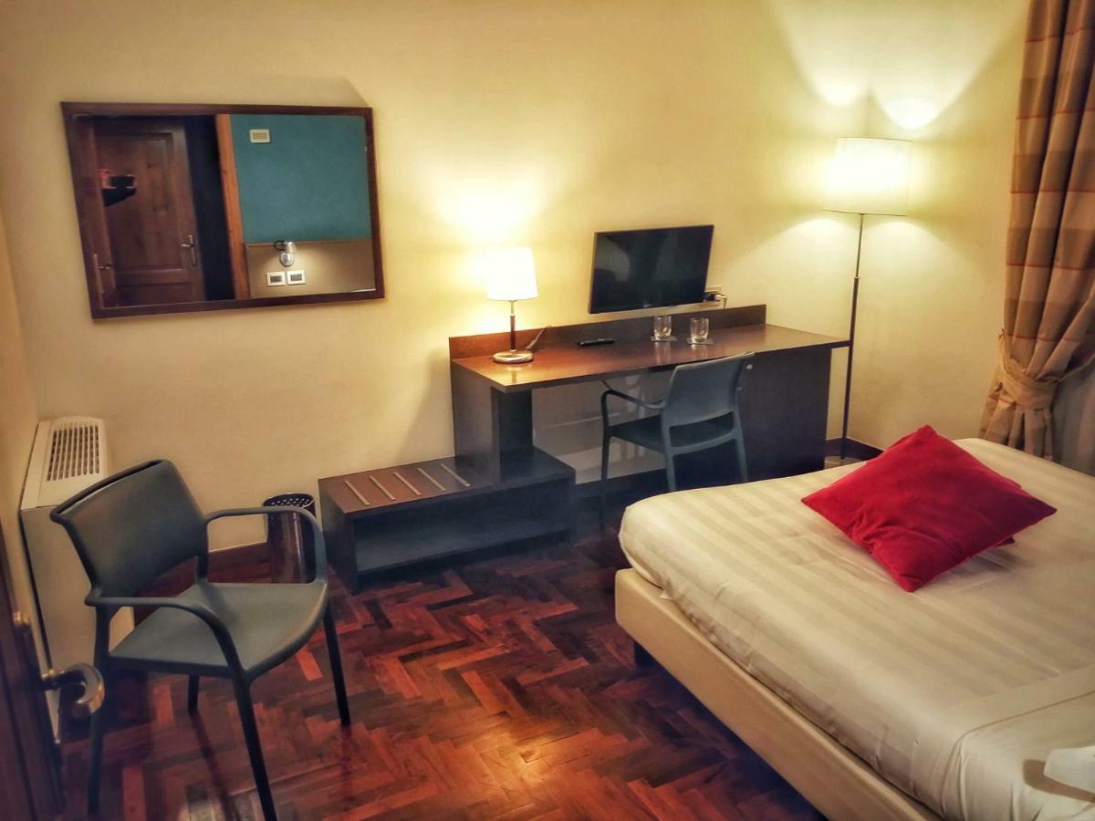 Giustini Hotel 3*